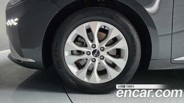 Kia K8 2021 — ფოტო 5/20