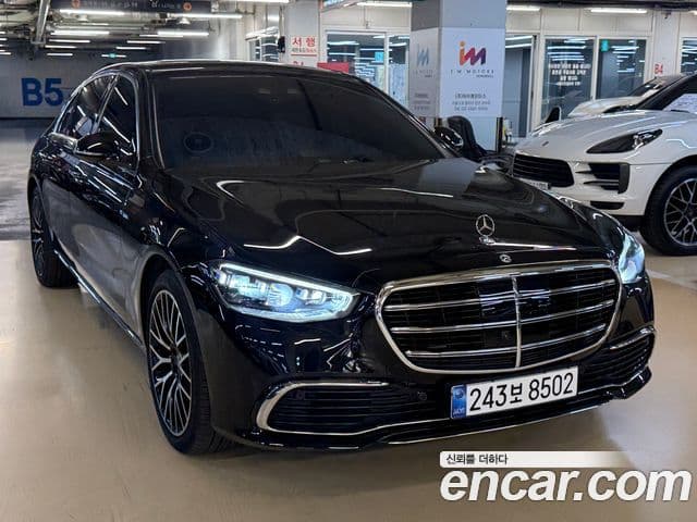 Mercedes-Benz S-Class 2021 — ფოტო 1/18