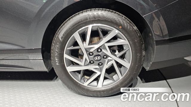 Hyundai Grandeur Hybrid 2025 — ფოტო 18/32