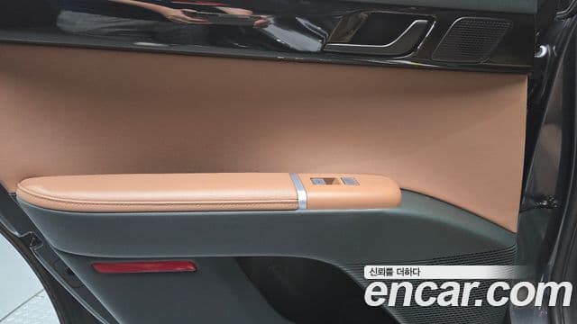 Hyundai Grandeur Hybrid 2025 — ფოტო 6/32
