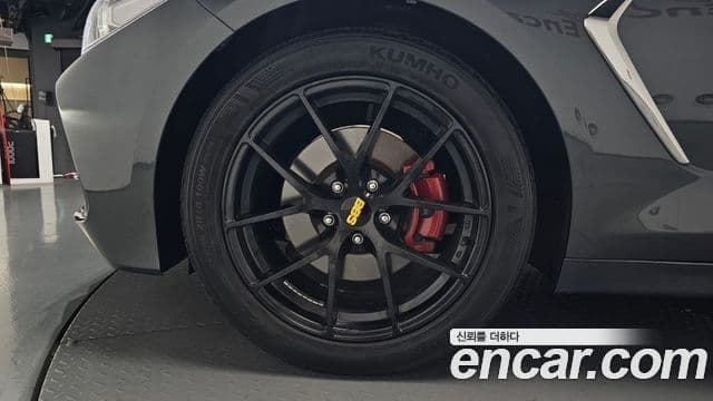 Genesis G70 2019 — ფოტო 5/20