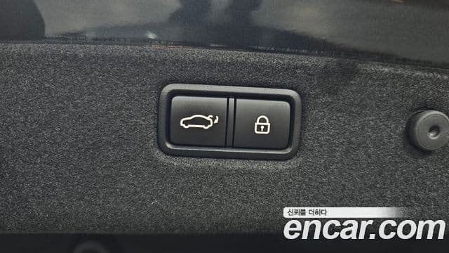 Genesis G70 2019 — ფოტო 20/20