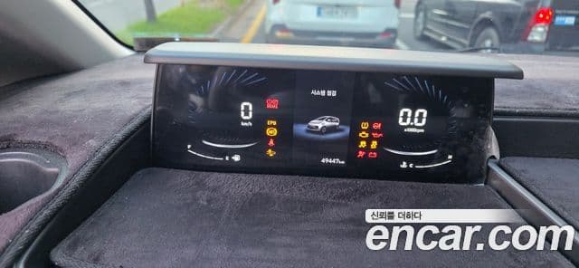Hyundai Staria 2024 — ფოტო 9/18