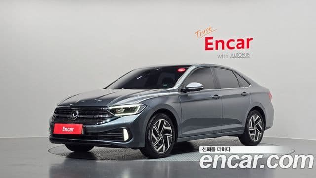 Volkswagen Jetta 2023 — ფოტო 1/20