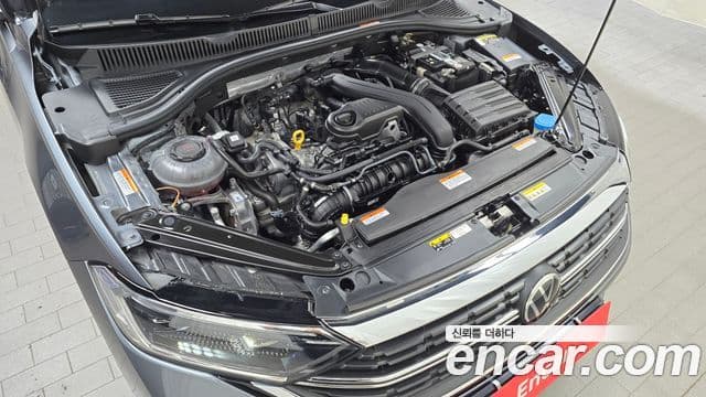 Volkswagen Jetta 2023 — ფოტო 6/20