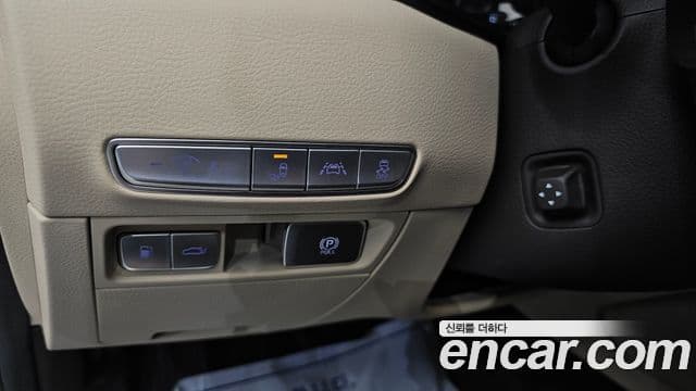 Kia The K9 2018 — Şəkil 14/20