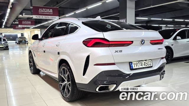 BMW X6 2022 — Şəkil 9/19