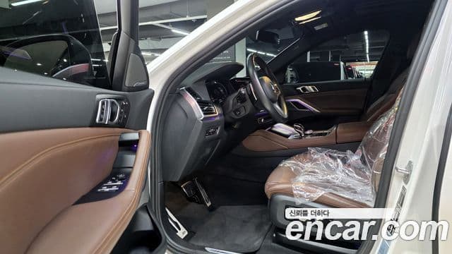 BMW X6 2022 — Şəkil 8/19