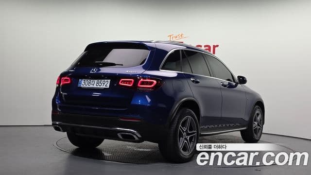 Mercedes-Benz GLC-Class 2021 — ფოტო 1/20