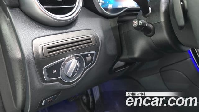 Mercedes-Benz GLC-Class 2021 — ფოტო 14/20