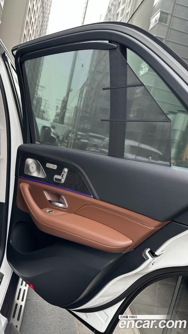 Mercedes-Benz GLE-Class 2026 — Фото 11/19