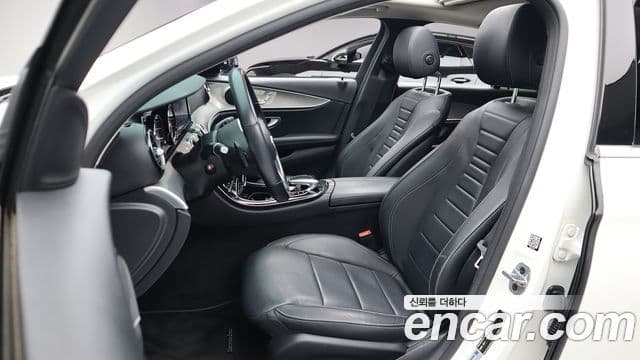 Mercedes-Benz E-Class 2019 — ფოტო 5/20