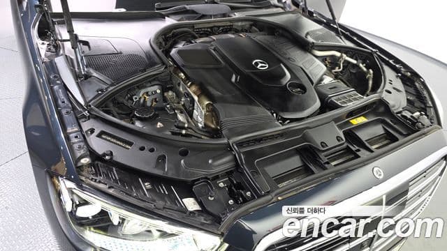 Mercedes-Benz S-Class 2021 — ფოტო 6/20