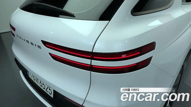 Genesis GV70 2021 — Şəkil 5/33