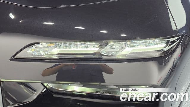 BMW 7 Series 2025 — Photo 20/41
