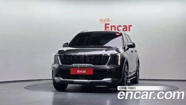 Kia Sorento 2023 — Фото 3/20