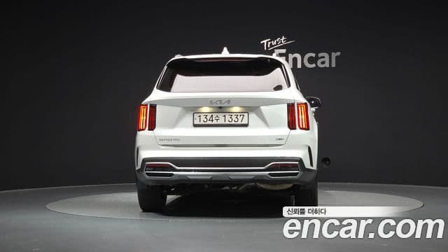 Kia Sorento 2023 — Şəkil 4/20