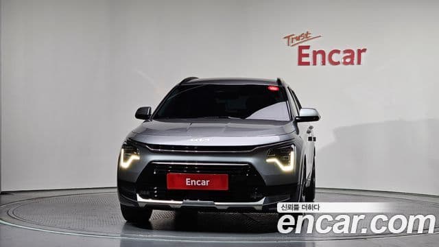 Kia Niro 2022 — ფოტო 3/20