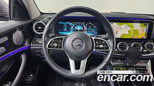 Mercedes-Benz E-Class 2019 — Şəkil 12/20