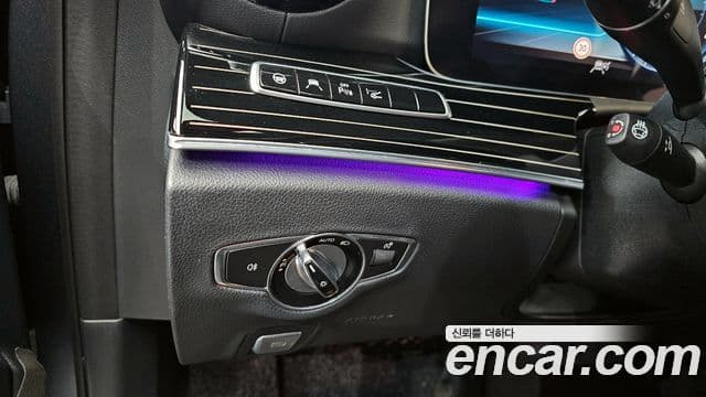 Mercedes-Benz E-Class 2019 — Şəkil 16/20