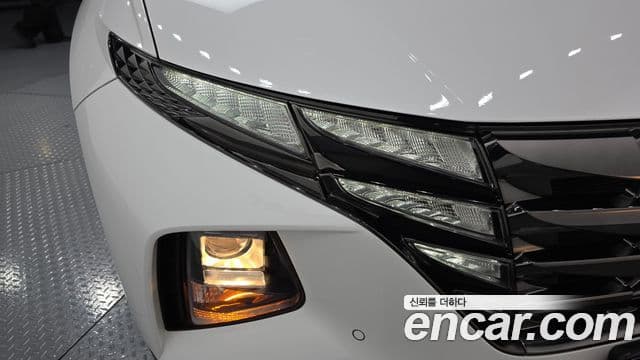 Hyundai Tucson Hybrid 2021 — Şəkil 30/31