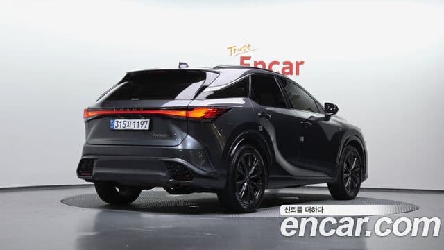Lexus RX500h 2024 — ფოტო 1/20