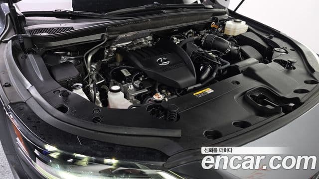 Lexus RX500h 2024 — ფოტო 5/20