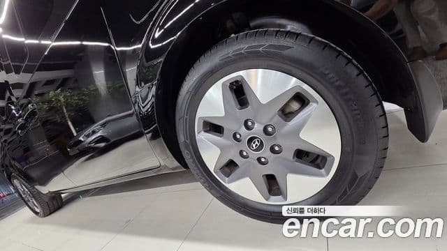 Hyundai Staria 2021 — ფოტო 19/19