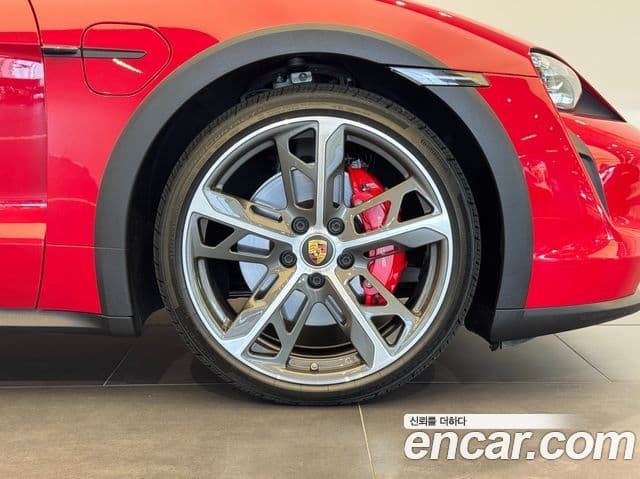 Porsche Taycan 2023 — Şəkil 15/20