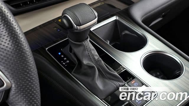 Toyota Sienna 2024 — Şəkil 12/20