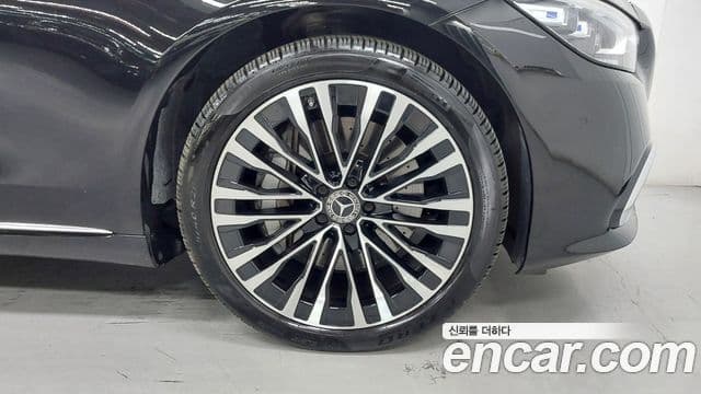 Mercedes-Benz S-Class 2023 — ფოტო 4/20