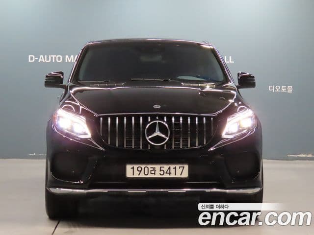 Mercedes-Benz GLE-Class 2018 — ფოტო 1/20