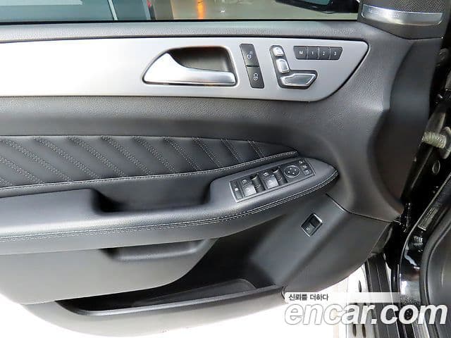 Mercedes-Benz GLE-Class 2018 — ფოტო 11/20