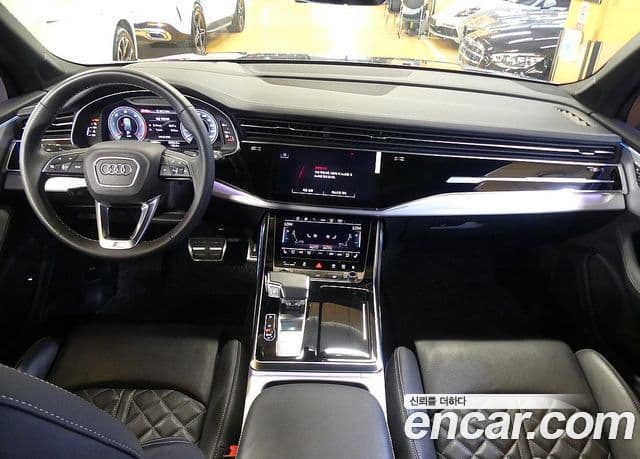 Audi Q7 2023 — Şəkil 9/20