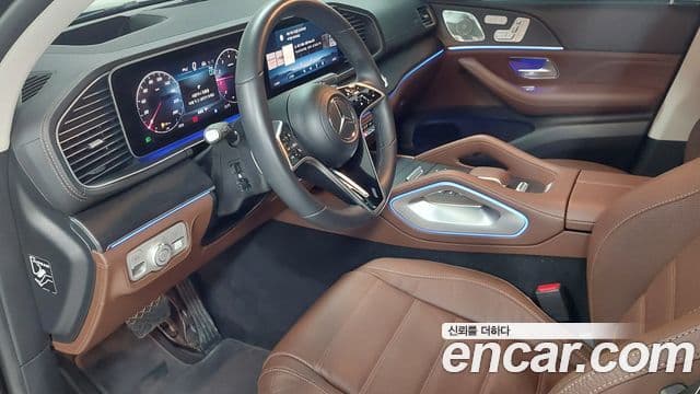 Mercedes-Benz GLE-Class 2024 — Photo 16/20