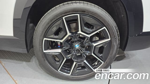 BMW XM 2025 — Photo 2/38