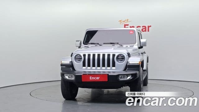 Jeep Wrangler 2022 — Фото 2/20