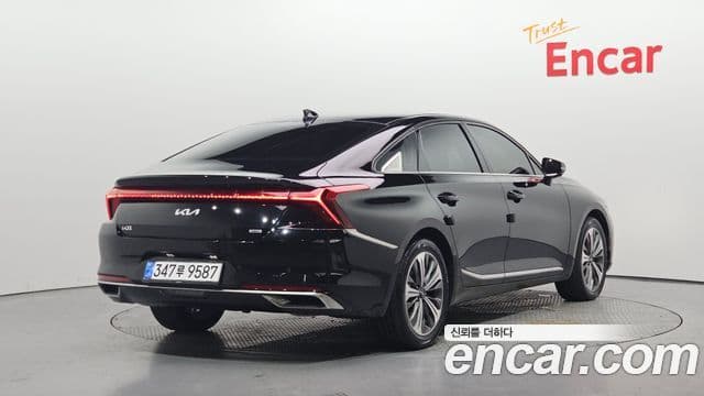 Kia K8 2022 — ფოტო 2/20