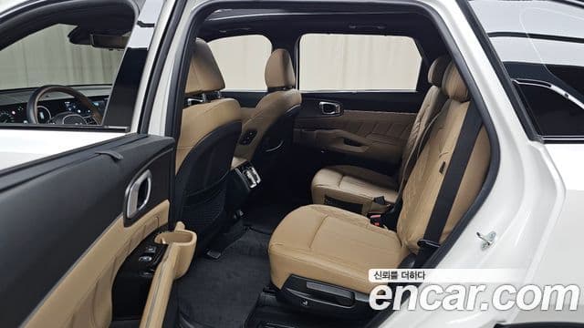 Kia Sorento 2024 — Şəkil 12/20