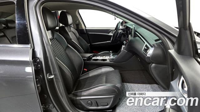 Genesis G70 2020 — Şəkil 11/20