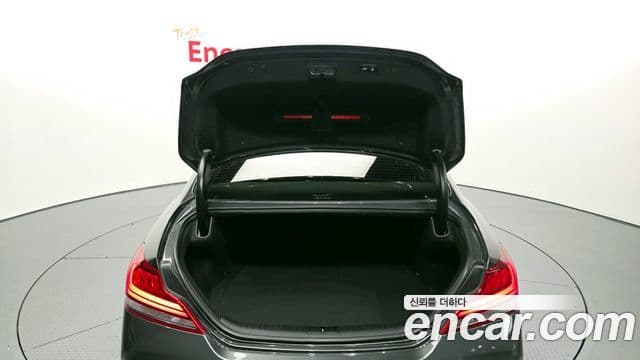 Genesis G70 2020 — Şəkil 20/20