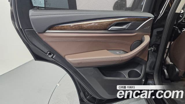 BMW X3 2021 — Photo 30/34