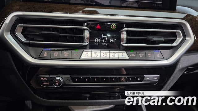 BMW X3 2021 — Photo 6/34