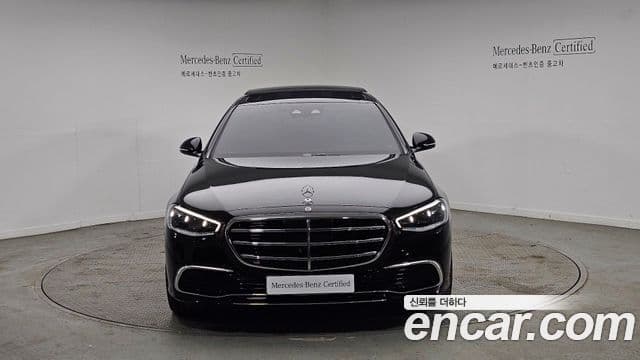 Mercedes-Benz S-Class 2025 — Photo 16/20