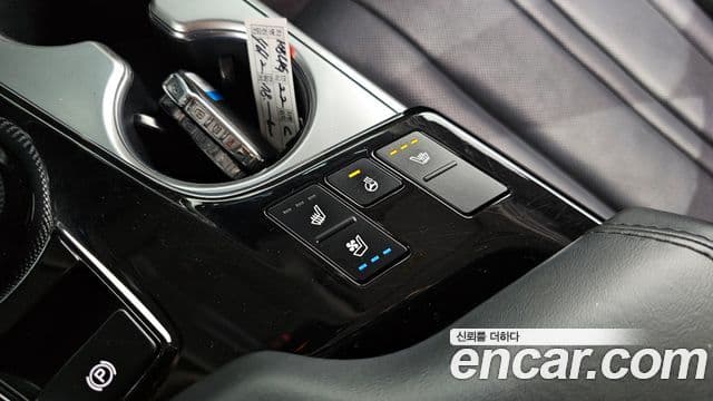 Kia K8 2021 — Photo 12/31