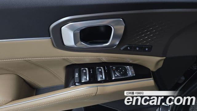 Kia Sorento 2025 — Photo 24/37