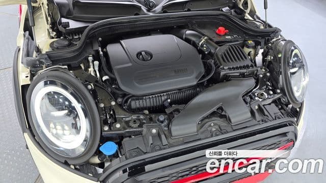 Mini Cooper S Convertible 2021 — ფოტო 6/20