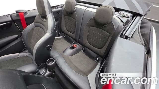 Mini Cooper S Convertible 2021 — ფოტო 12/20