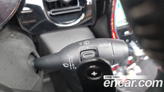 Mini Cooper S Convertible 2021 — ფოტო 19/20