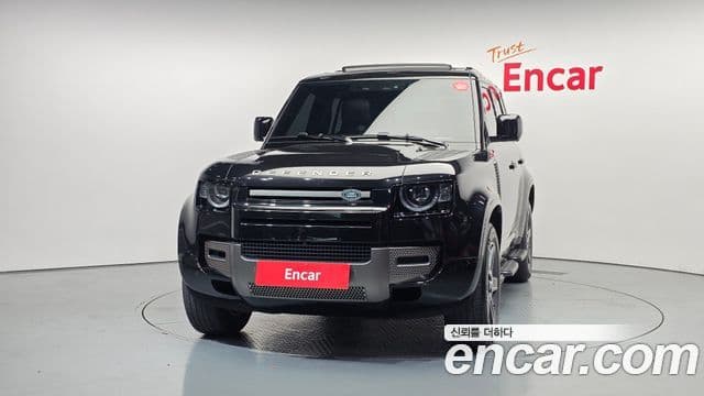 Land Rover Defender 2024 — Фото 3/20